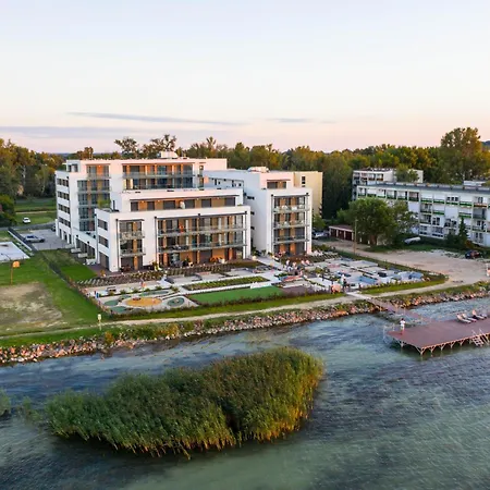 Sunset Lakeview With Jacuzzi Appartement *