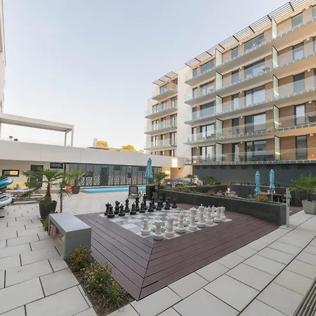 Sunset Lakeview With Jacuzzi