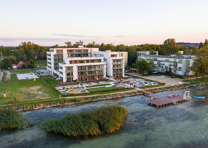 Sunset Lakeview With Jacuzzi Appartement *